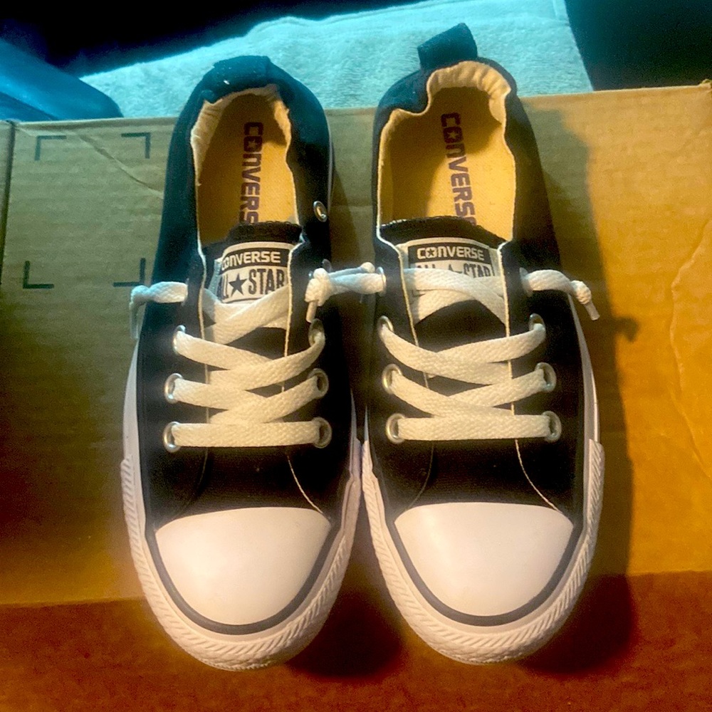 Chuck Taylor All Star Shoreline Slip on 
WOMEN'S LOW TOP